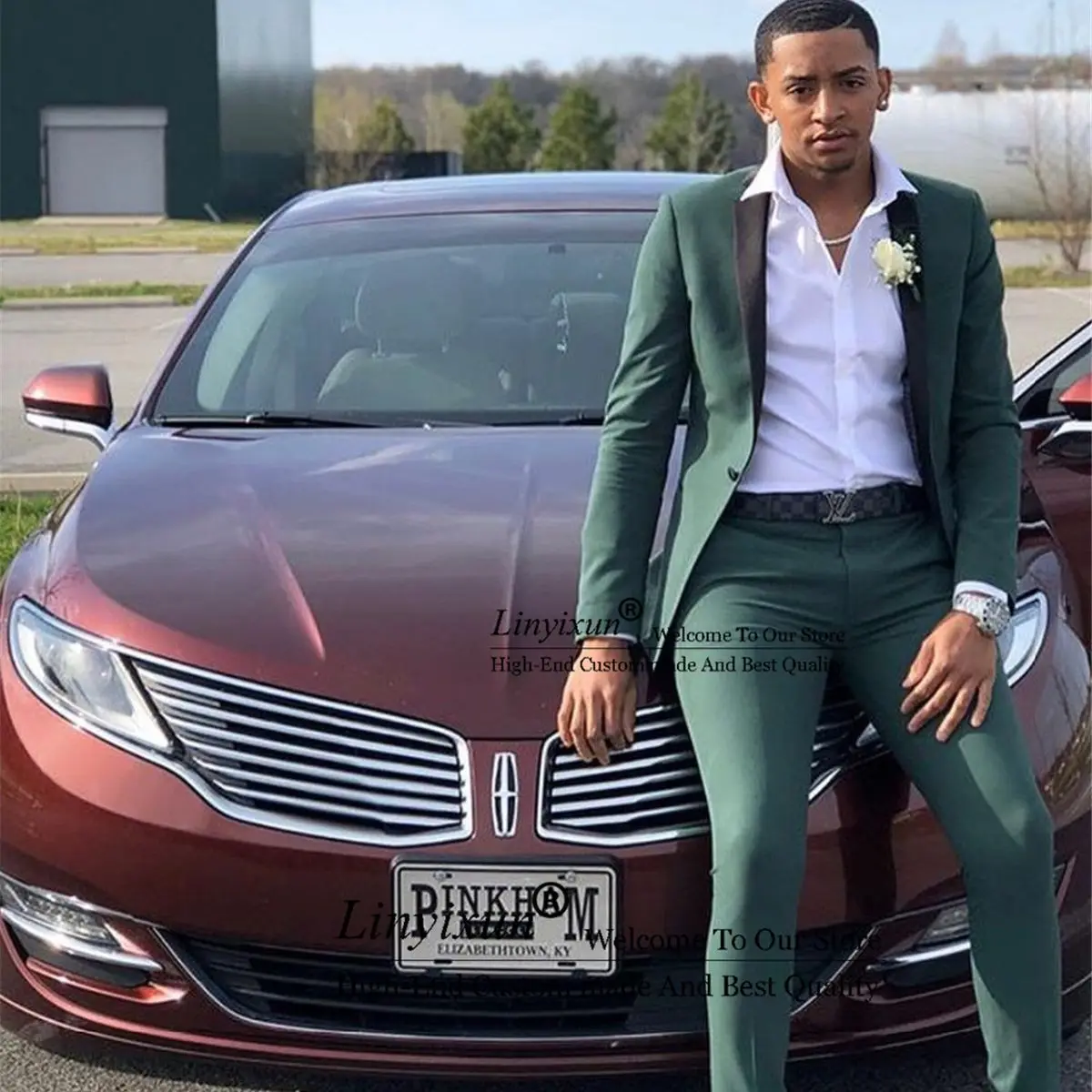 

Dark Green Mens Suits Slim Fit 2 Pieces Groomsmen Wedding Tuxedos For Men Peaked Lapel Formal Prom Suit (Jacket+Pants)