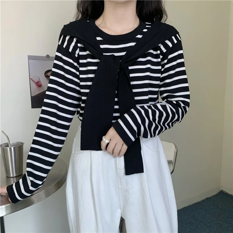 Осенняя футболка в Корейском стиле новинка 2021 просторный пуловер из двух частей