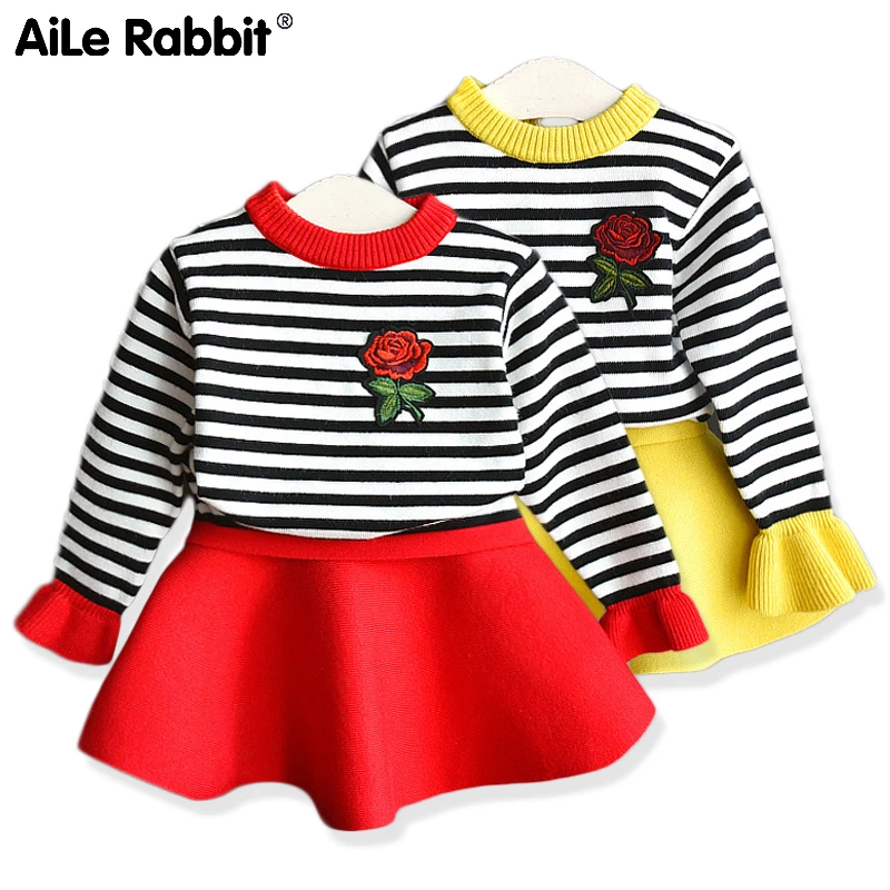 2019 г. новый осенний комплект для девочек свитер в полоску с розой юбка из 2