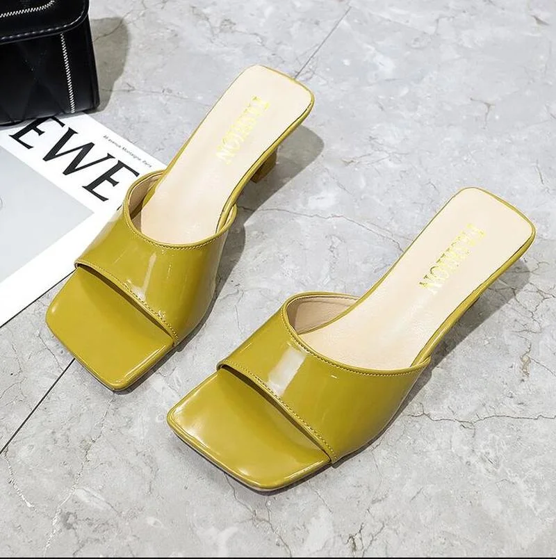 

2021 Summer Sandals Women Shoes Women Mules Slides Peep Toe Square High Heels Sandals Female Shoe Casual Square Heel 35-39
