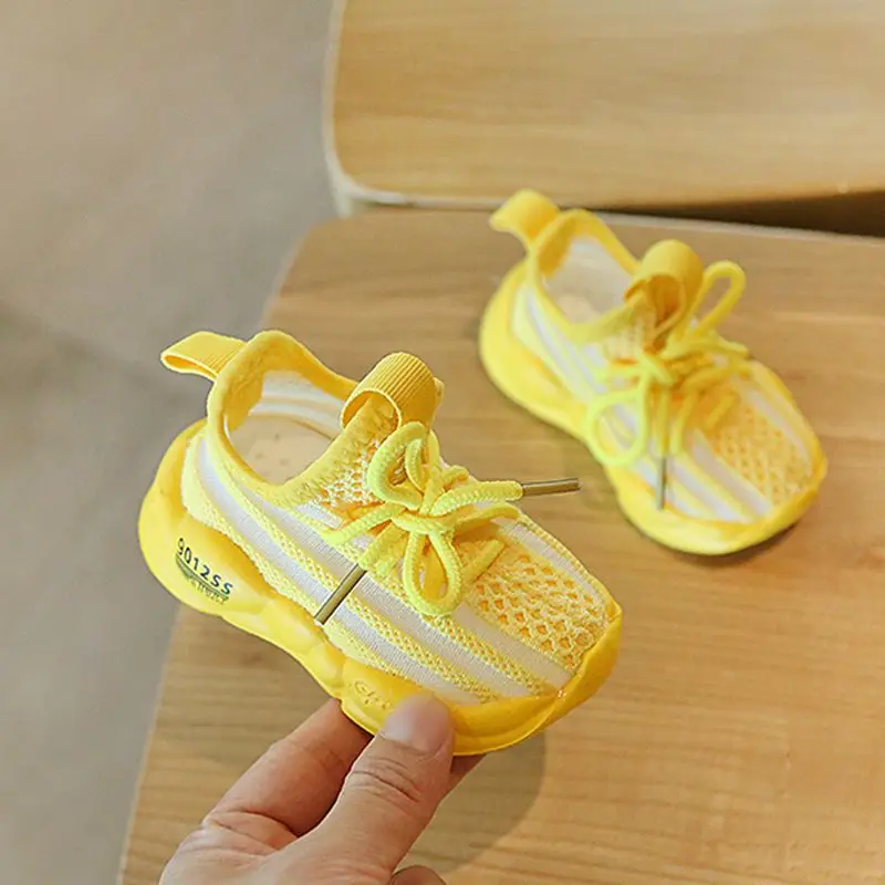 Кроссовки детские летние без шнуровки дышащие сетчатые вязаные розовые желтые