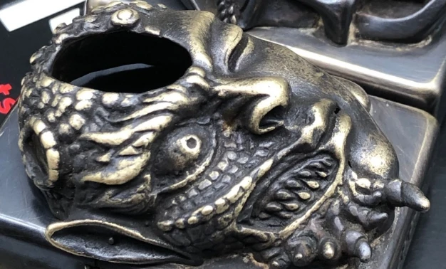 

TH brass buddha hellboy Blackened retro kerosene lighter collection