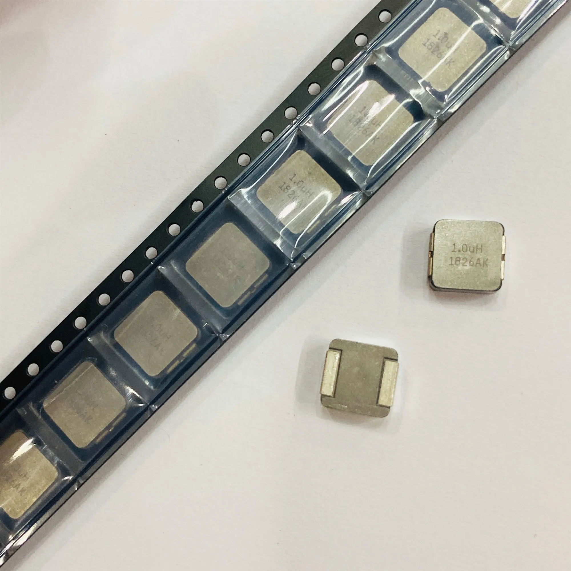 

20 шт./лот встроенный индуктор IHLP3232DZER100M11 8*8*4 мм 10 мкГн в наличии