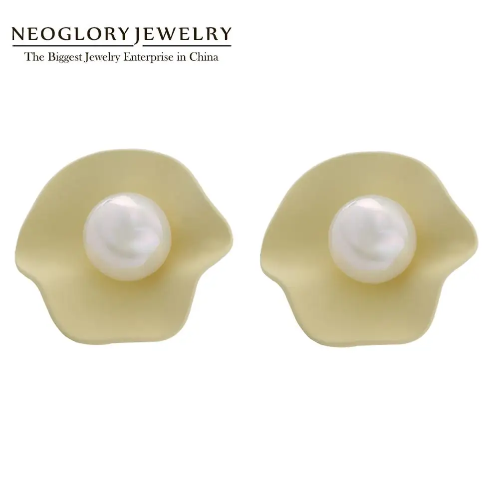 Серьги-гвоздики Neoglory женские антиаллергенные милые цветочные с жемчугом 2020 |