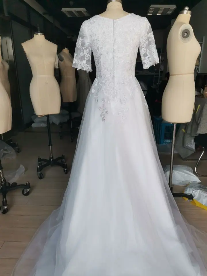 Женское свадебное платье в пол с V-образным вырезом | Свадьбы и торжества