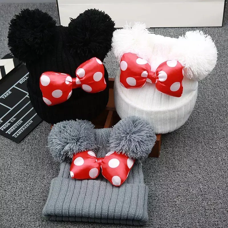 

Disney cartoon Mickey autumn and winter new children's knitted hat Minnie cute baby wool ball ear protection warm hat thickened