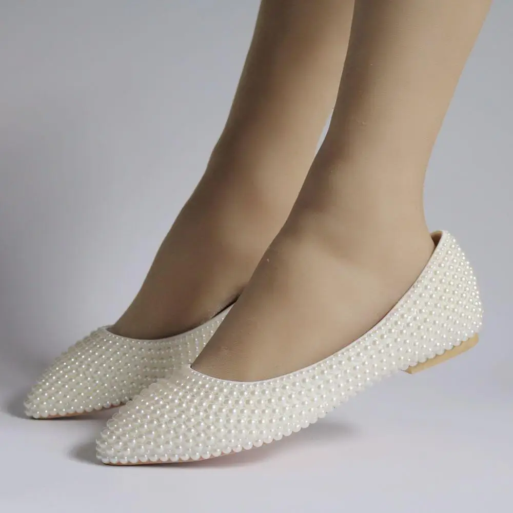 Женские свадебные туфли на плоской подошве со стразами и жемчугом Цвет бежевый