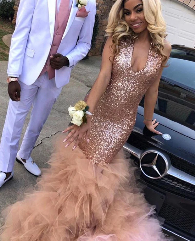 Женское платье Русалка с блестками длинное вечернее оборками и шлейфом в