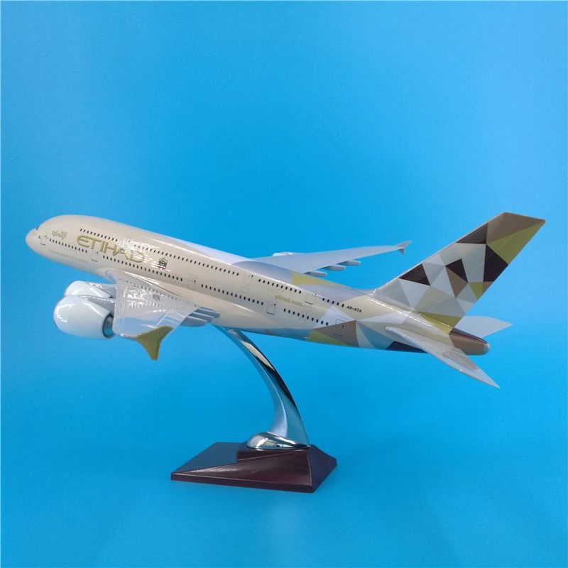 

45cm Etihad Airways A380 Painter Plane Model Decoration Souvenir Collection A380 Airplane Model Aviation Children Adult Toys