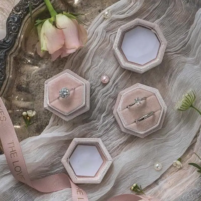 Шкатулка для колец с шестигранным бархатным замком двойной держатель со съемным