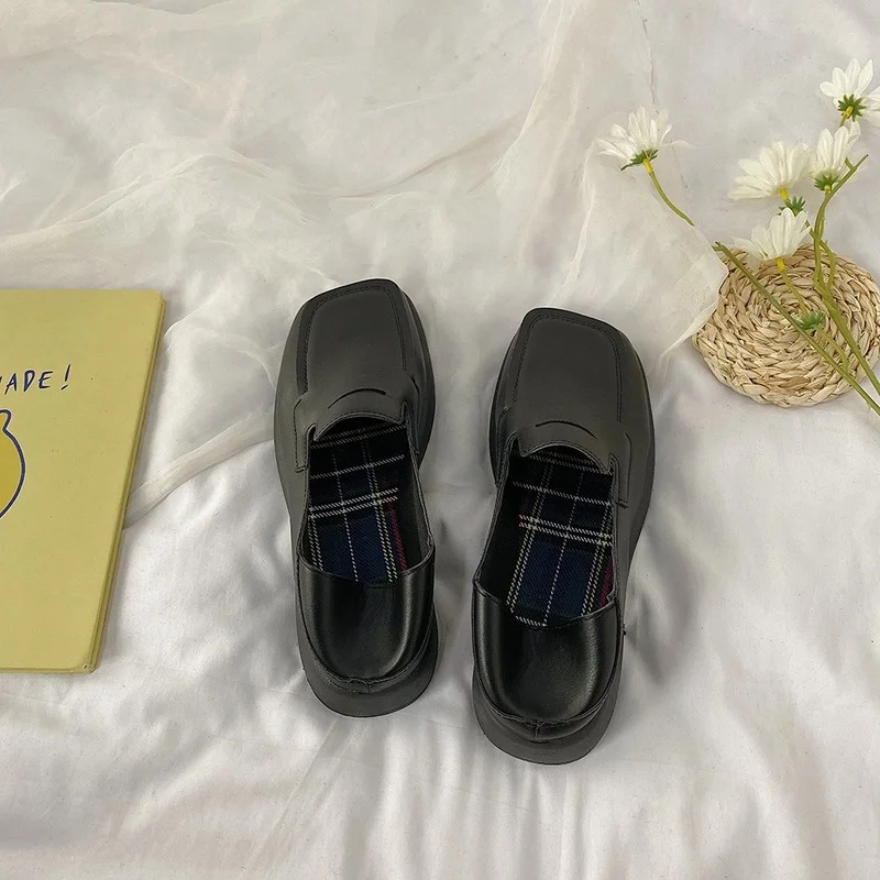 

2021 Spring and Summer New British Style Womens Shoes One-step Loafers Simple Small Leather Shoes Womens Single Shoes Square Toe