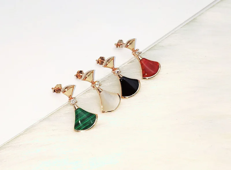 

Luxury Brand High Quality Skirt Earring Shell Agate Fan Eardrop Fine Jewelry Fashion Accessories Ornament Rose Gold Wholesale