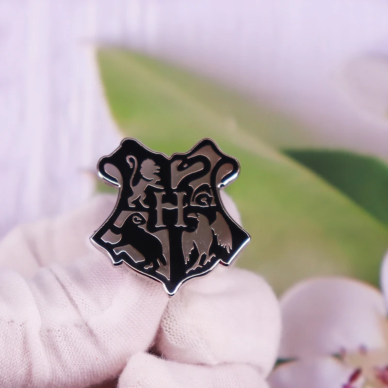 HP Magic Wizard School Logo Crest Badge Enamel Lapel Pin Jewelry Accessory Ornament | Brooches