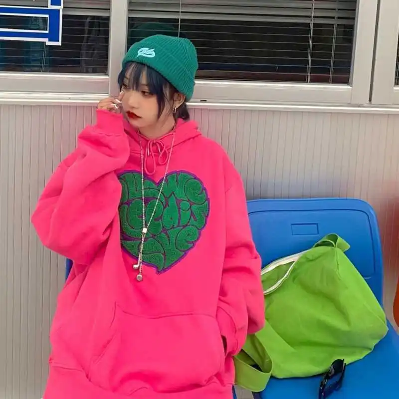 

Korean version of the heart letter towel embroidered sweethearts hoodie American Lolita street hip hop rose red hoodie