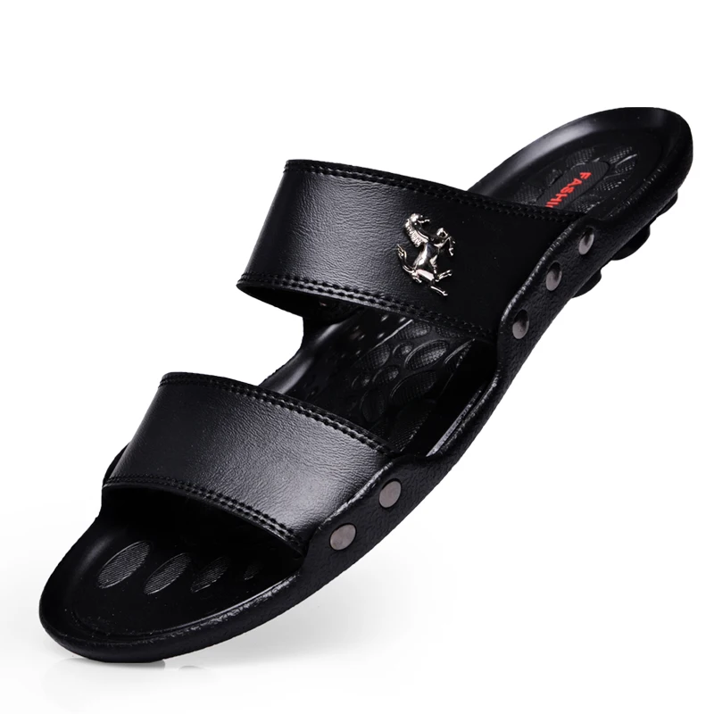 

Men's Leisure Famous Brand Fashion Slippers Summer New Leather Outdoor Beach Shoes Non-slip Slippers Leather Sandals