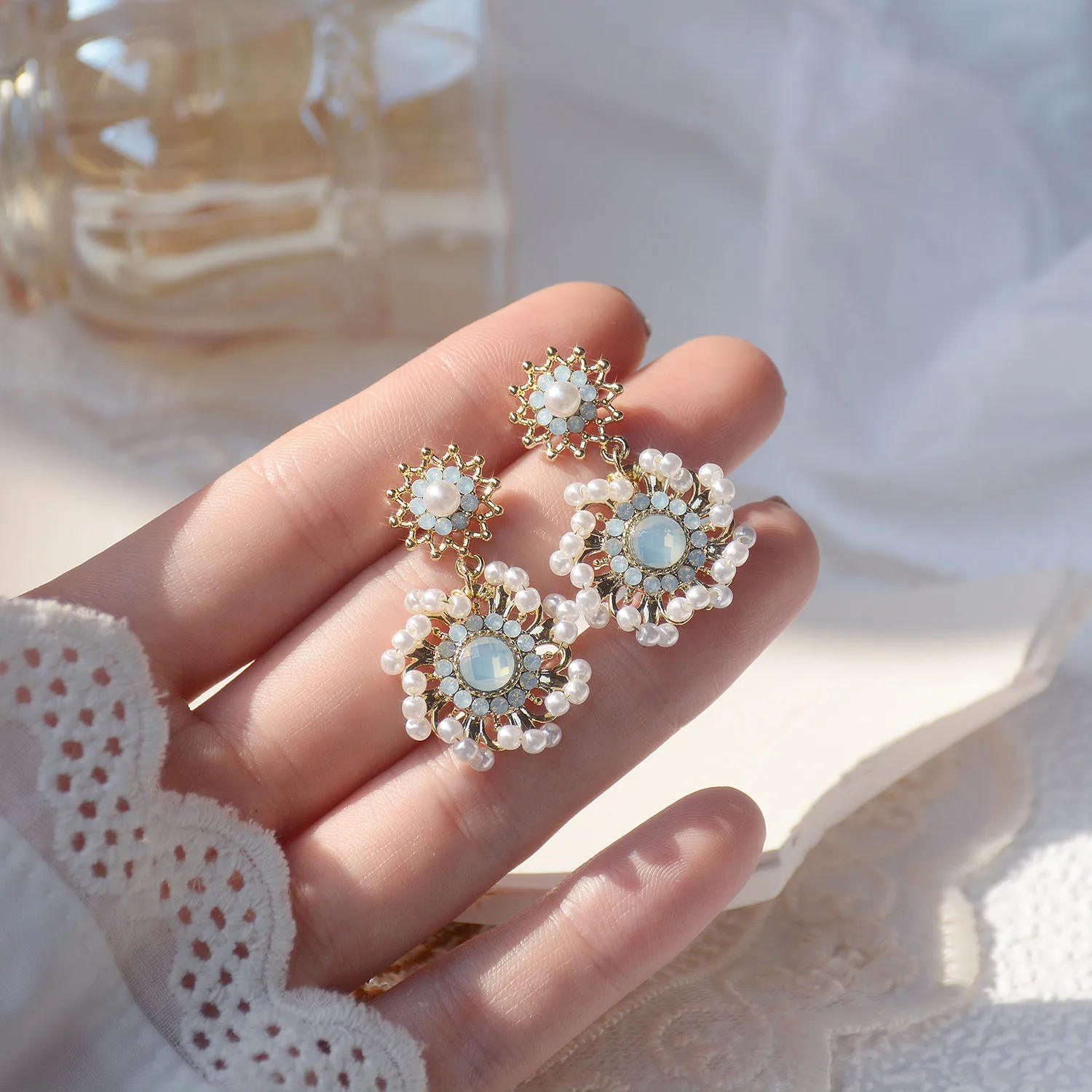 

New design 14 real gold electroplating Korean crystal flower orchid pearl retro ladies temperament earrings for women