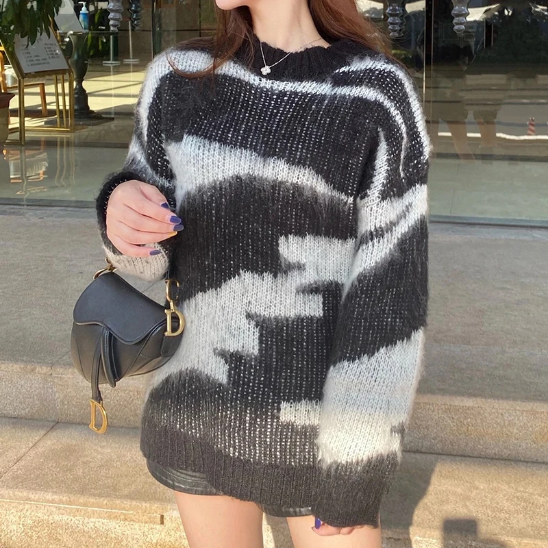 

Vintage Mohair Knitted Sweaters Women O-Neck Full Sleeve Loose Stripe Pullovers Women 2022 Autumn Soft Knitwear Female CX2154