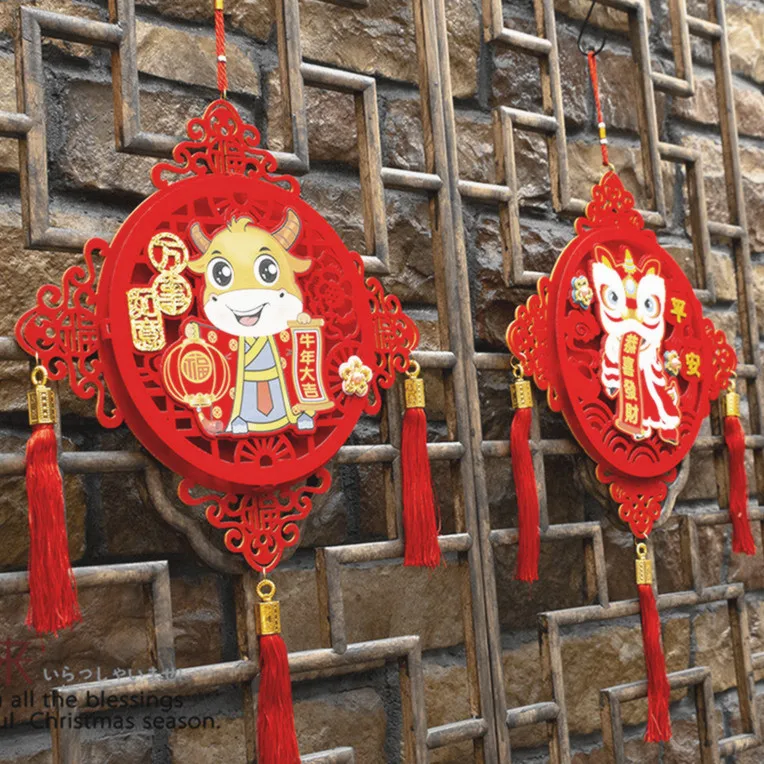 

Подвеска с изображением бога богатства, Новогоднее украшение