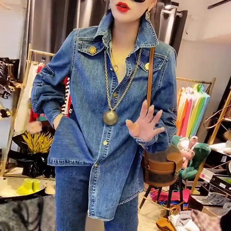 

New Patchwork Workwear With Pocket Denim Shirt Women 's Loose Retro Long Sleeve Lapel Single Breasted Top