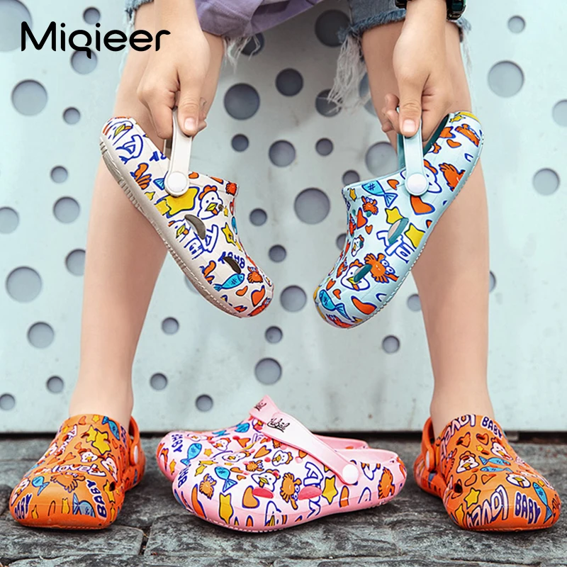 Мюли детские с мультяшным рисунком Нескользящие сандалии для сада и пляжа тапки