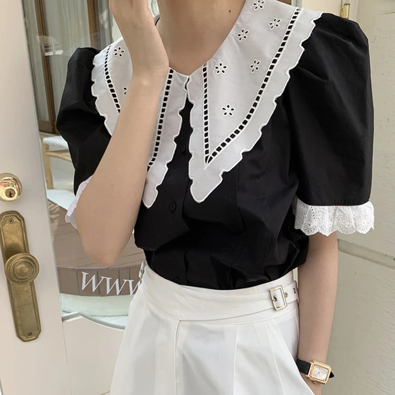 Женская блузка с круглым вырезом коротким рукавом и буффами | одежда