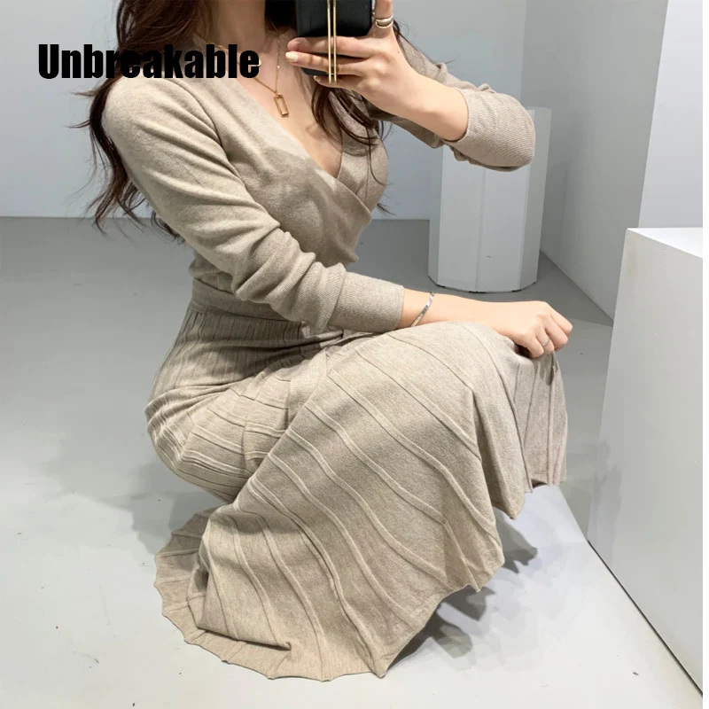 

Stretchy Women 2020 Knitted Bodycon Pencil Dress Autumn Winter Solid Vestidos Long Sleeve V Neck Slim Lady Chic Korean Dress