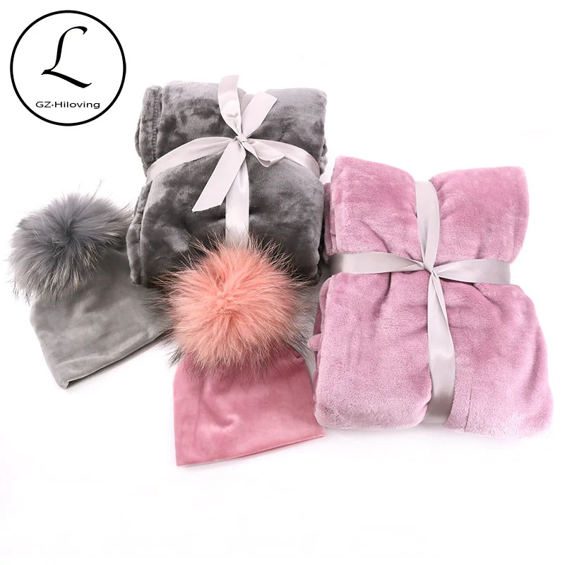 Newborn Baby Velvet Swaddle Blanket Set With Baby Real Fur Pompom Hat 0-3 months Baby Girls Boys sleep Bedding Set Baby product