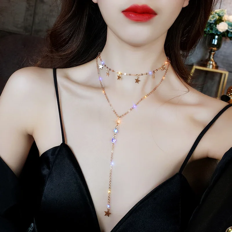 Женское винтажное ожерелье в богемном стиле золотистого цвета с подвеской виде