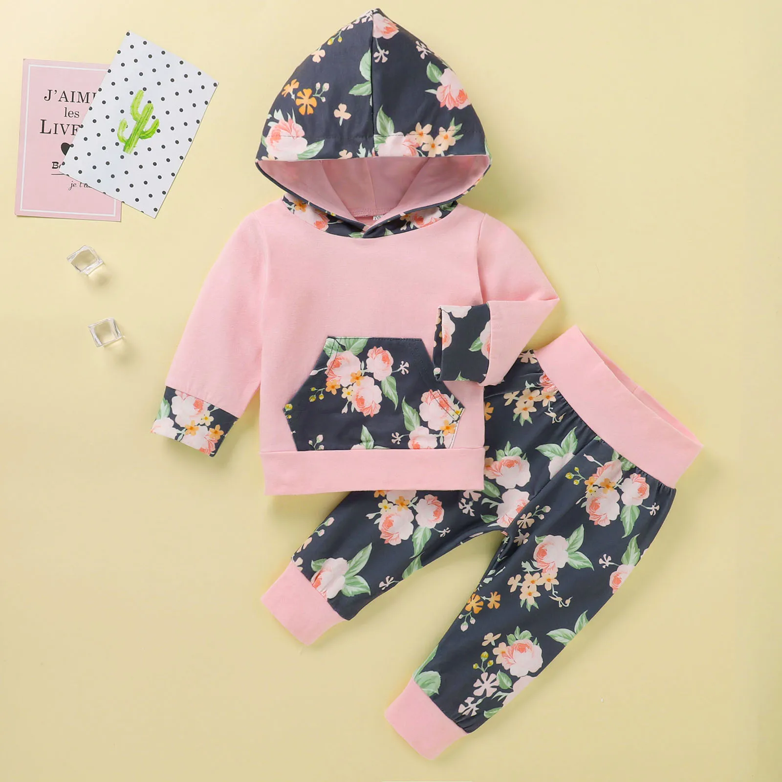 

Детский комплект из 2 предметов, пуловер с длинным рукавом и цветочным принтом, с капюшоном и карманами + длинные штаны для маленьких девочек...