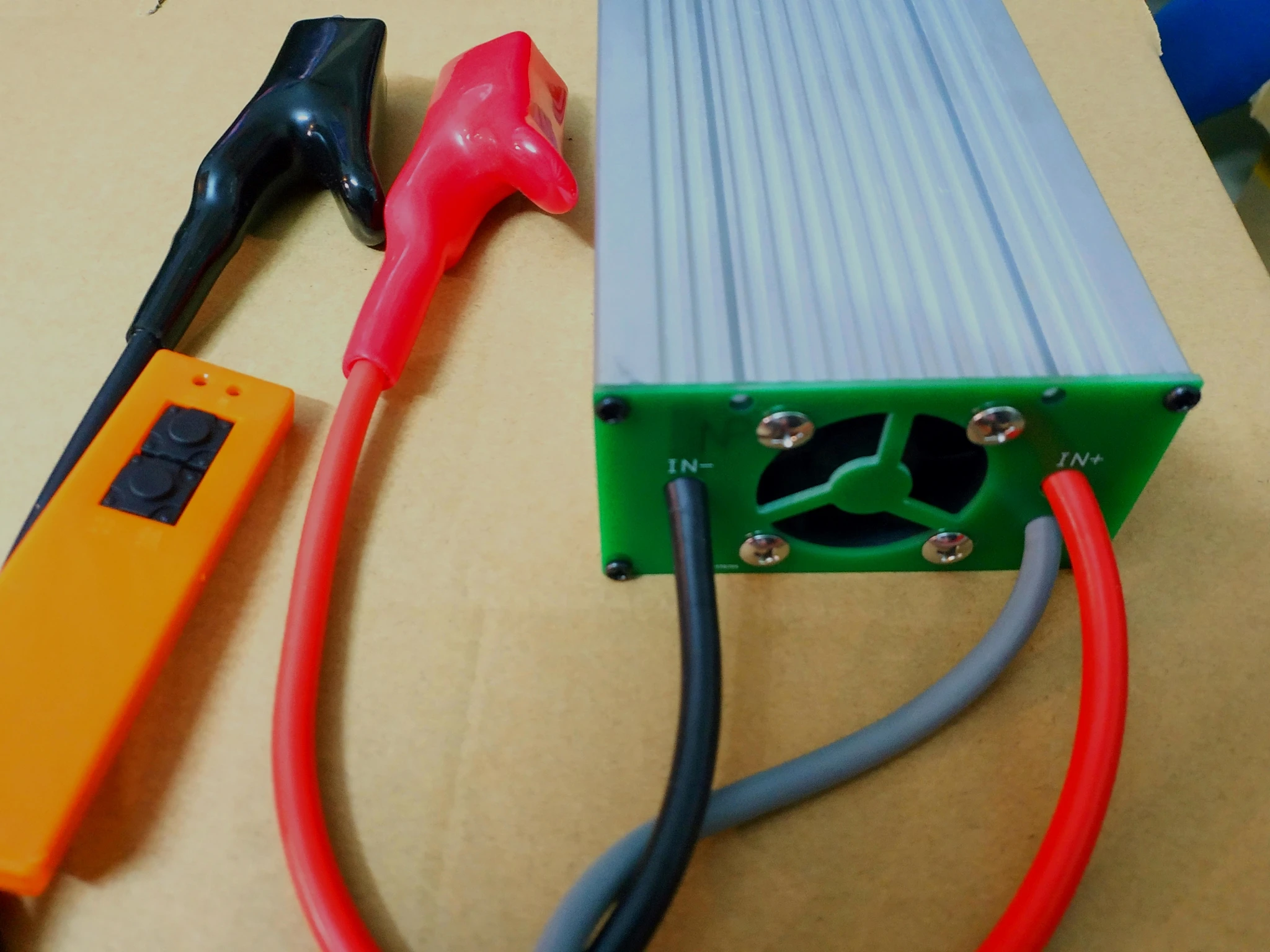 

PW-810 Nano-amorphous Machine Single Silicon Battery Boost Converter 100A Current 1200W