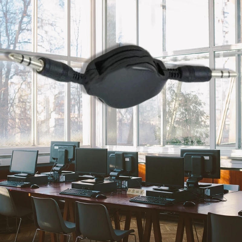 

Car 3.5mm Plug Male to Aux Stereo Retractable Cable Cord For iPod MP3 Y3ND