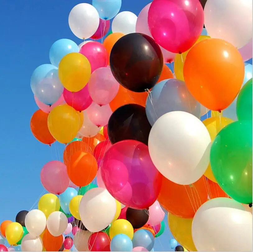 воздушный шарик. надувные шары. яркие шары. надувные шары. шары для детей.