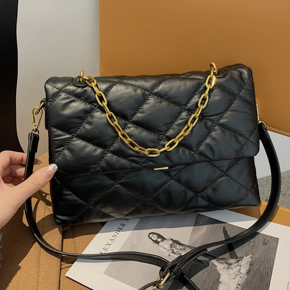 

Зимняя роскошная женская сумка-мессенджер на плечо, Высококачественная сумка из искусственной кожи с подкладкой на цепочке, новая дизайнер...