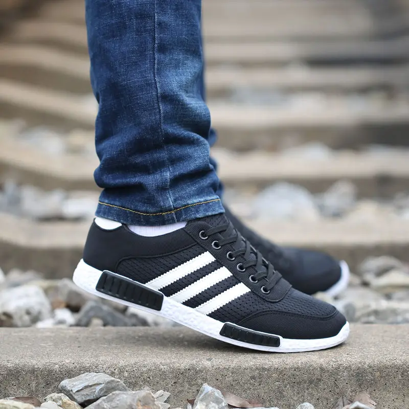 

Men's shoes summer sports casual shoes running with soft floor shoes breathable hollow mesh shoes men