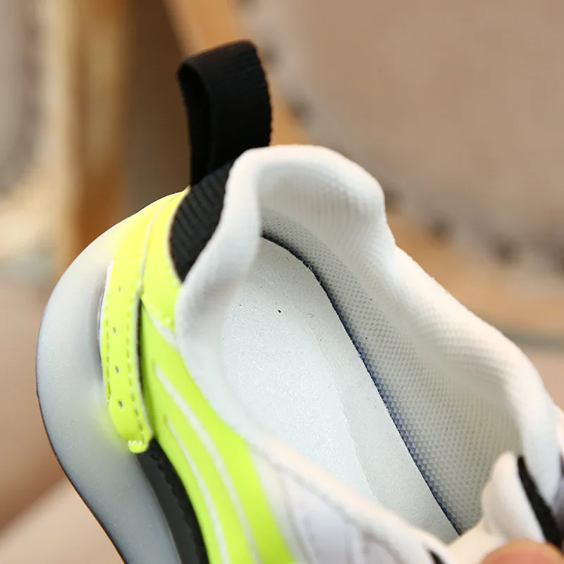 Детские спортивные кроссовки сетчатые повседневные Белые массивные для