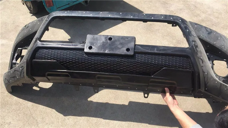 Комплекты для переднего бампера Обложка отделка Стайлинг автомобиля подходит