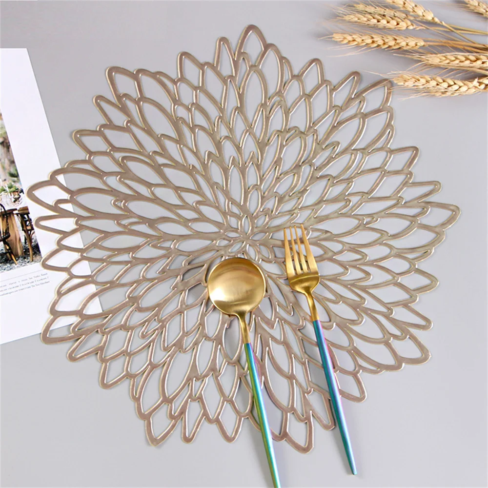 

Table Mat Hibiscus Flower Bronzing PVC Placemat Hollow Insulation Coaster Pads Table Bowl Home Christmas Home Decor Heat Resista