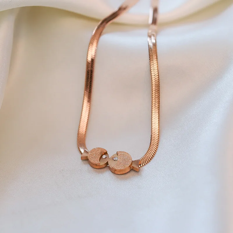 

Fashion Personality Titanium Steel Butterfly Necklace for Womene Korean New Gold Pendant Clavicle Chain Jewelry Accessories Gift