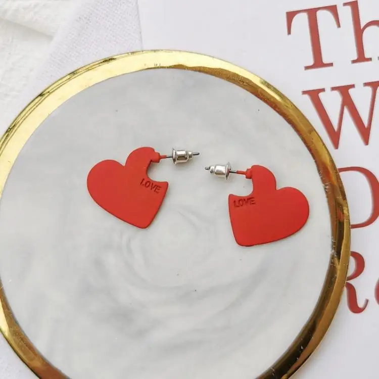 Винтажные богемные серьги с красным сердцем женские модные милым вечерние