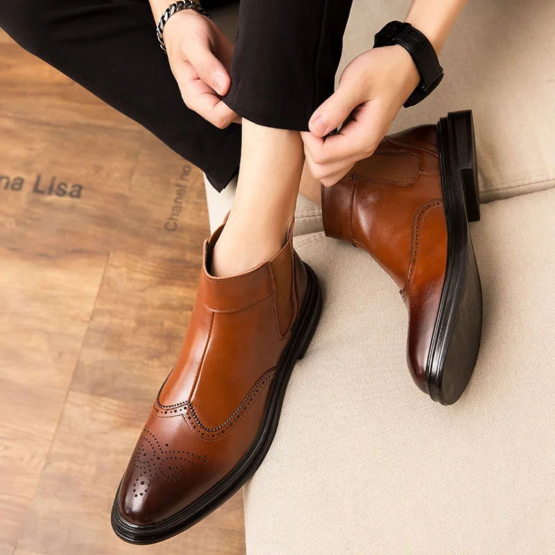 

Yomior Genuine Leather Brogue Shoes Men Vintage British Casual Fashion Dress Ankle Boots Business Work Wedding Chelsea Boots