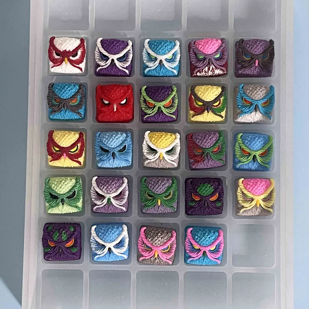 

New Pattern 1pc Handmade Owl Resin Key Cap For MX Switches mechanical keyboard Multi-color Customized Resin The Owls Keycaps