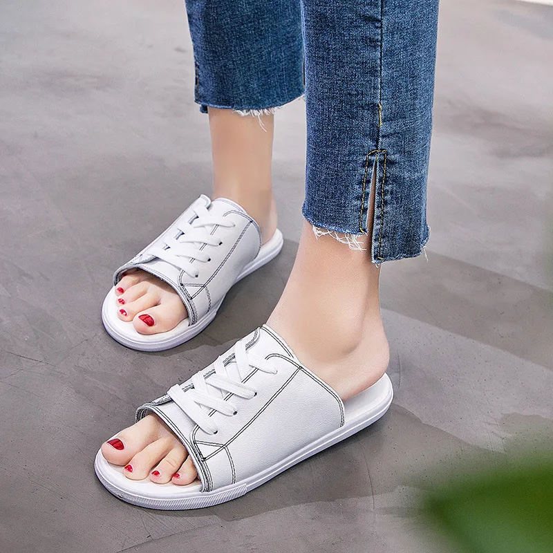 Новая обувь на плоской подошве кожаные сандалии и тапочки повседневная одежда