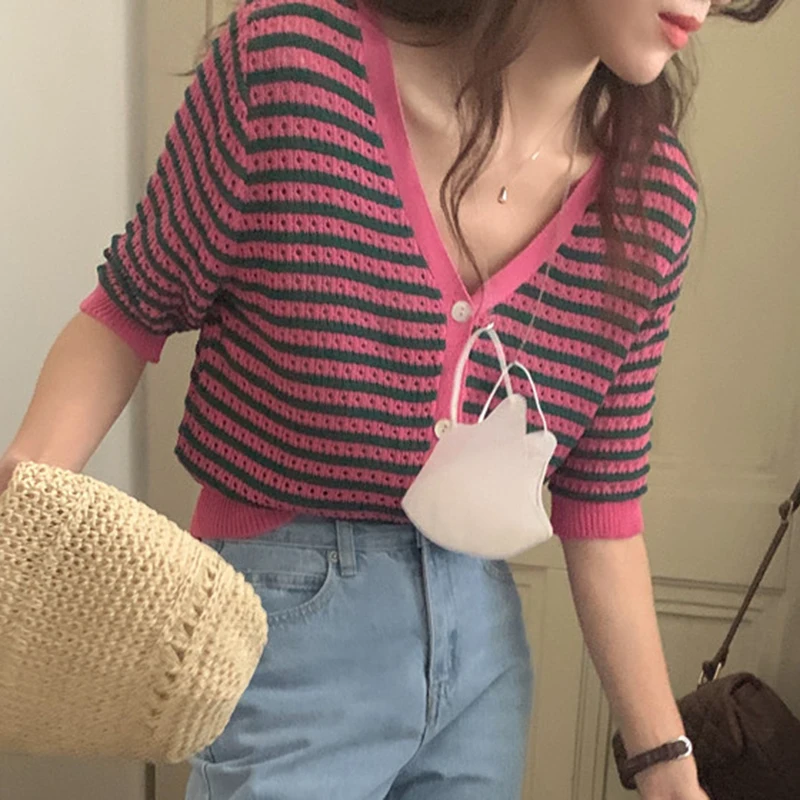 

ZAWAHIKI Vintage Fashion Knitted Cardigan Summer 2021 V Neck Half Sleeve Single Breasted Striped Loose Tops Short Women Clothing