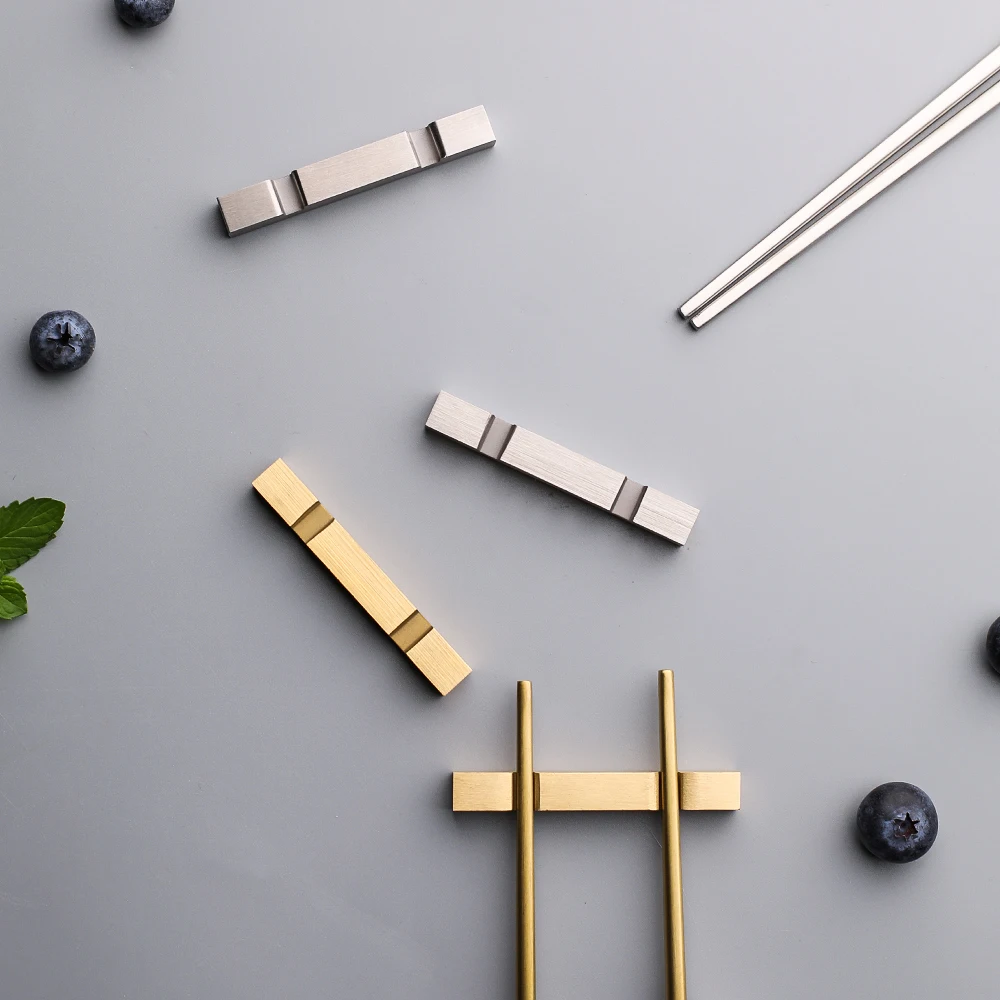 Творческий Нержавеющая сталь держатель для палочек из розового цвета: