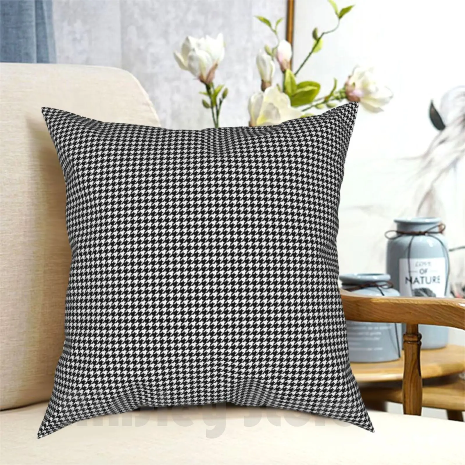 

Classic Vintage Black And White Houndstooth Pattern Pillow Case Printed Home Soft Throw Pillow Classic Black White