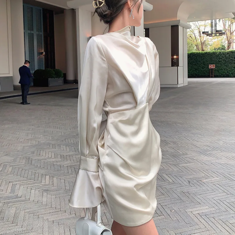 

SHENGPALAE temperament bandage dress women's spring 2021 new irregular collar long flare sleeve waist above knee dresses 5C121