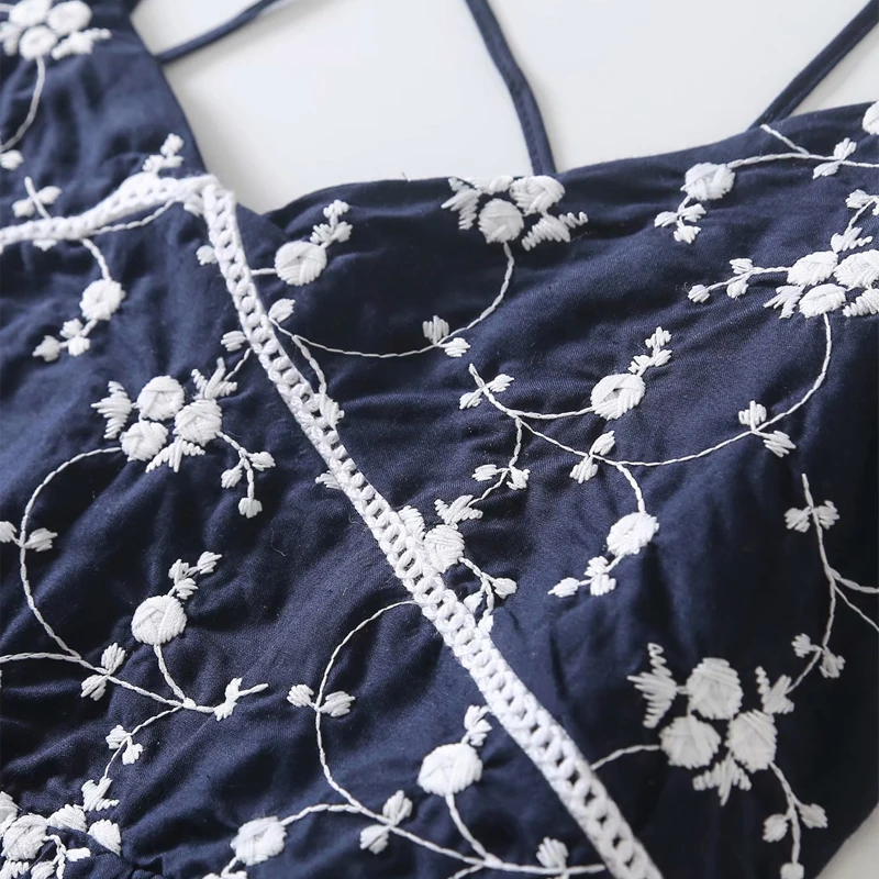 

Elegant Woman Embroidery Floral V-neck Dress Female Sexy Stylish Spaghetti Strap Midi Dress 2021 Summer Vestidos YNZZU 1D080