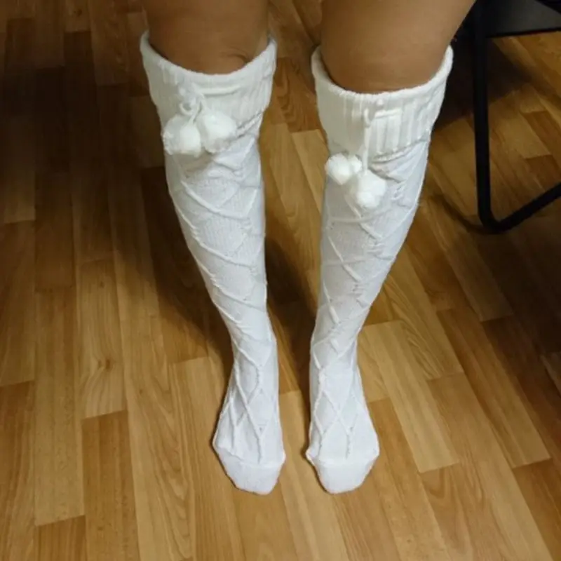 Женские вязаные длинные однотонные чулки выше колена в консервативном стиле с манжетами и ромбовидными манжетами и помпонами на завязках