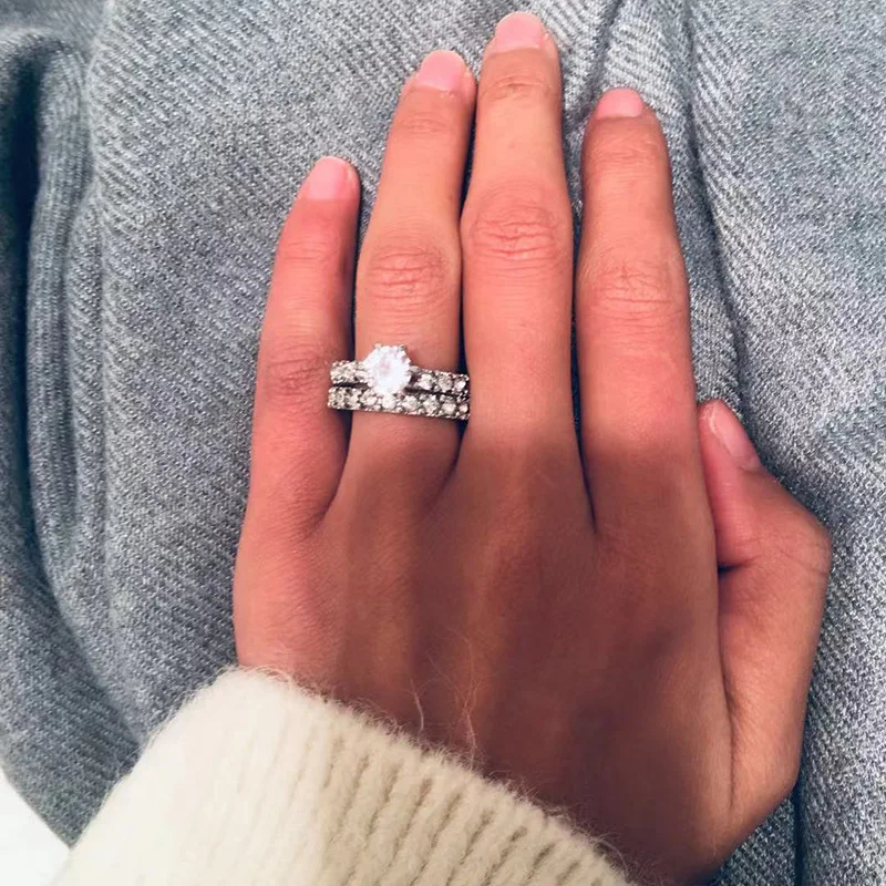 Комплект из 2 предметов Длинные круглые кольца с инкрустацией 6 когтей Свадебный