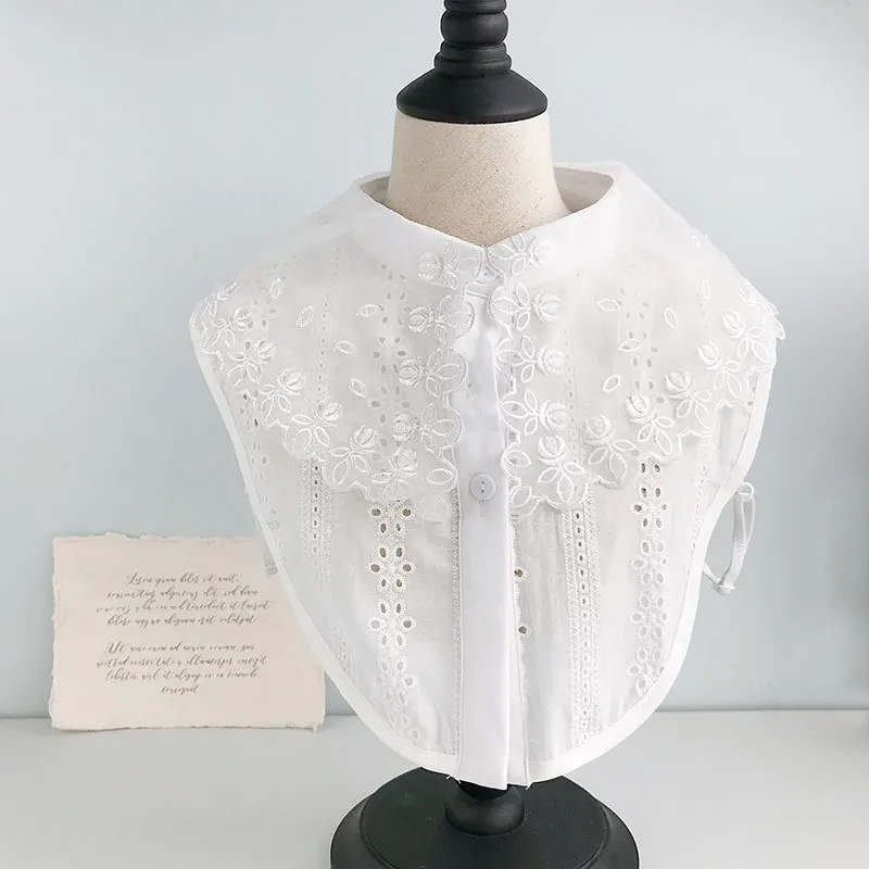 

Fashion Flowers Collared Shirt Adult Detachable Lapel Shirt Fake Collar Ladies Hollow Fake Collar All-match Sweater Fake Collar